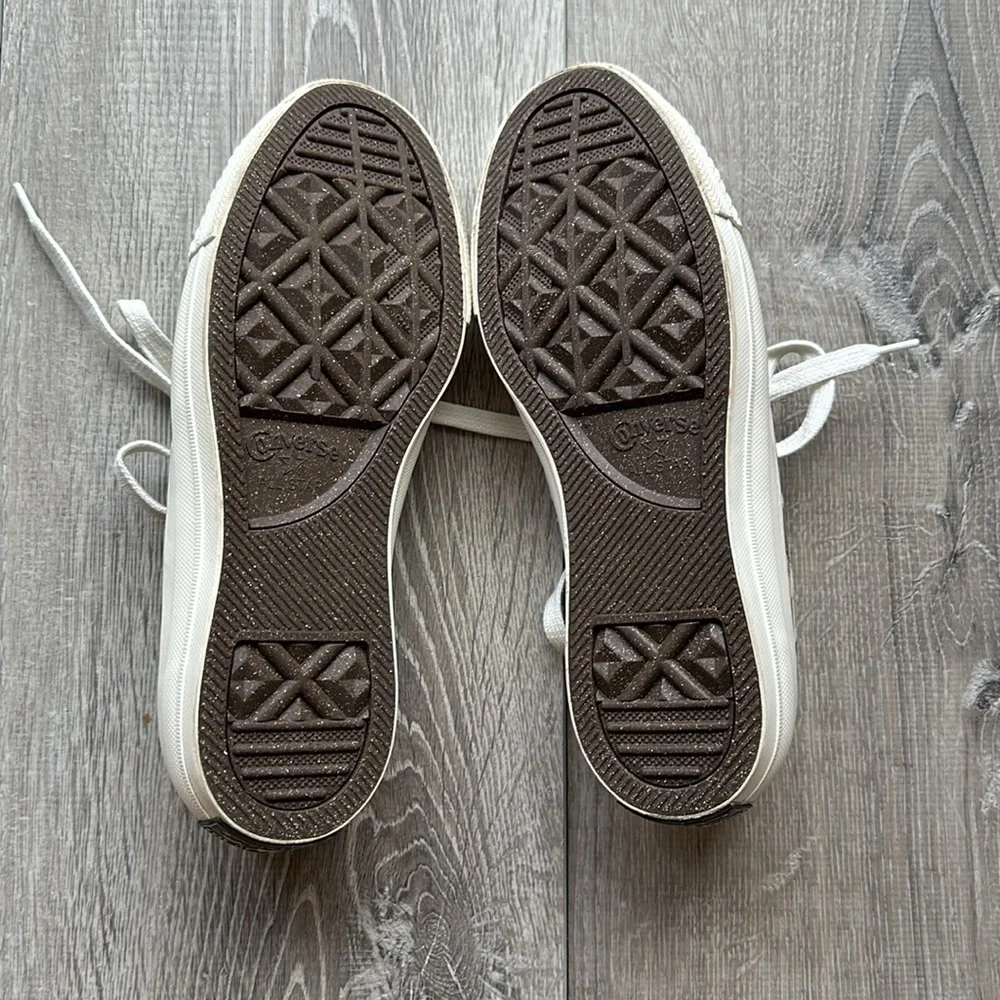Patterned Converse - Picture 2 of 5